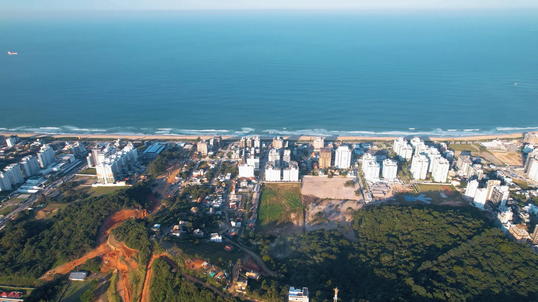 Onde fica a Praia Brava
